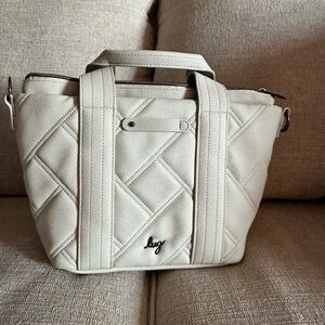 Lug Dory Matte Lux Pebble color with ice pop stitch, used in good condition.